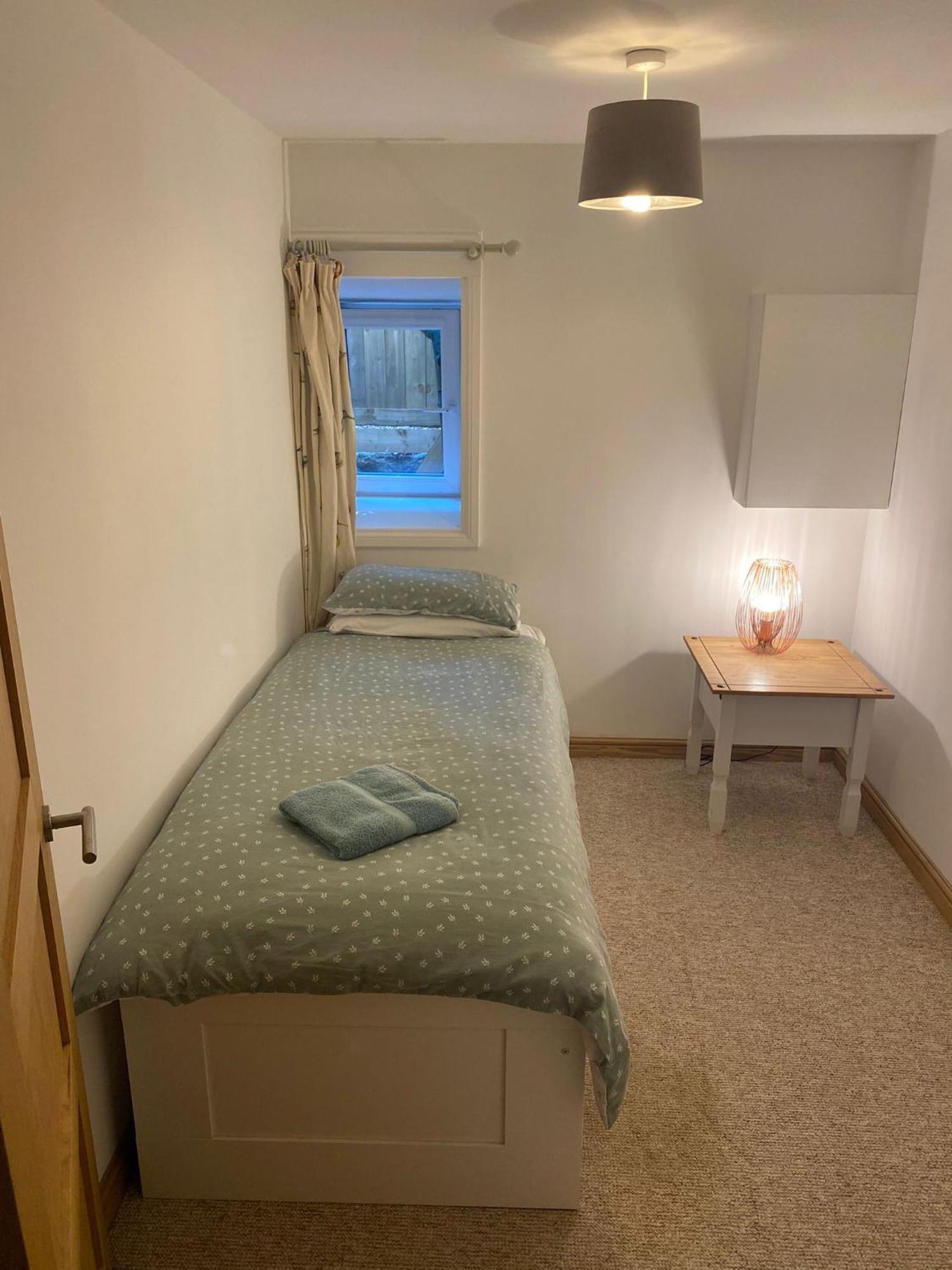 Spacious 2 Bedroom Apartment Near Seafront Penzance Exteriör bild