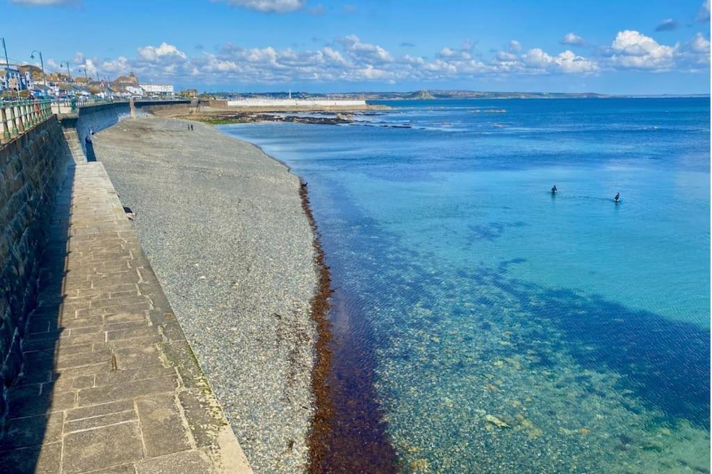 Spacious 2 Bedroom Apartment Near Seafront Penzance Exteriör bild